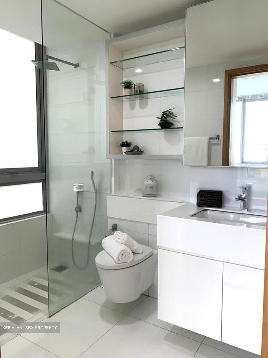 Riviera 38 (D12), Apartment #552465711